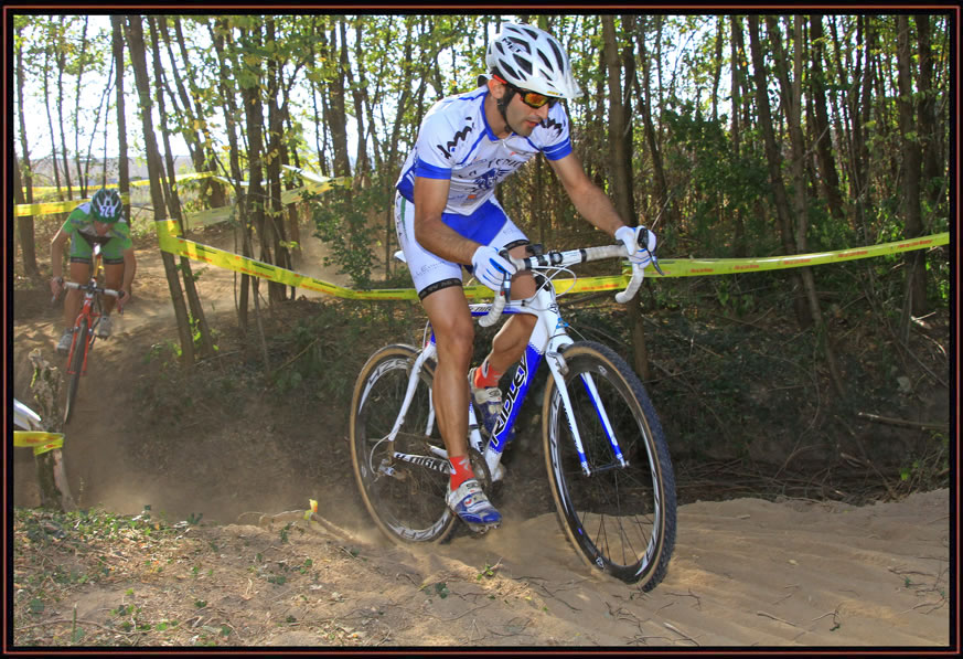 16/10/11 - Vaprio d'Agogna (No) - 1 Supercross Vaver - 1 prova Coppa Piemonte FCI 2011/12 di ciclocross